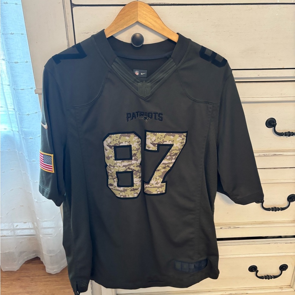NFL GRONK Patriots Salut to Servive  Camouflage Jersey